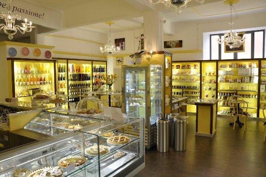 Demin Pasticceria