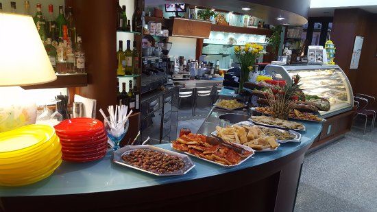 Golden Bar