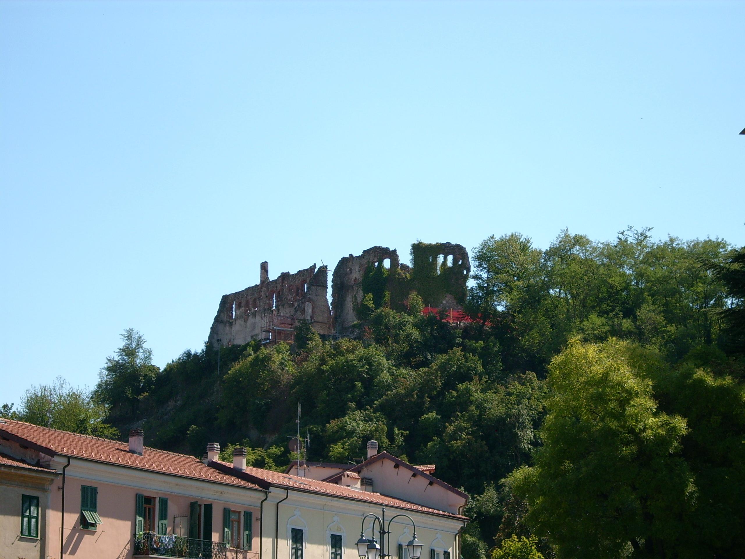 Castello di Cairo Montenotte
