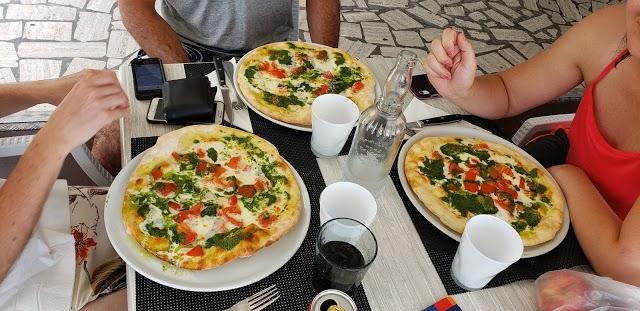 Gourmet Pizza & Restaurant