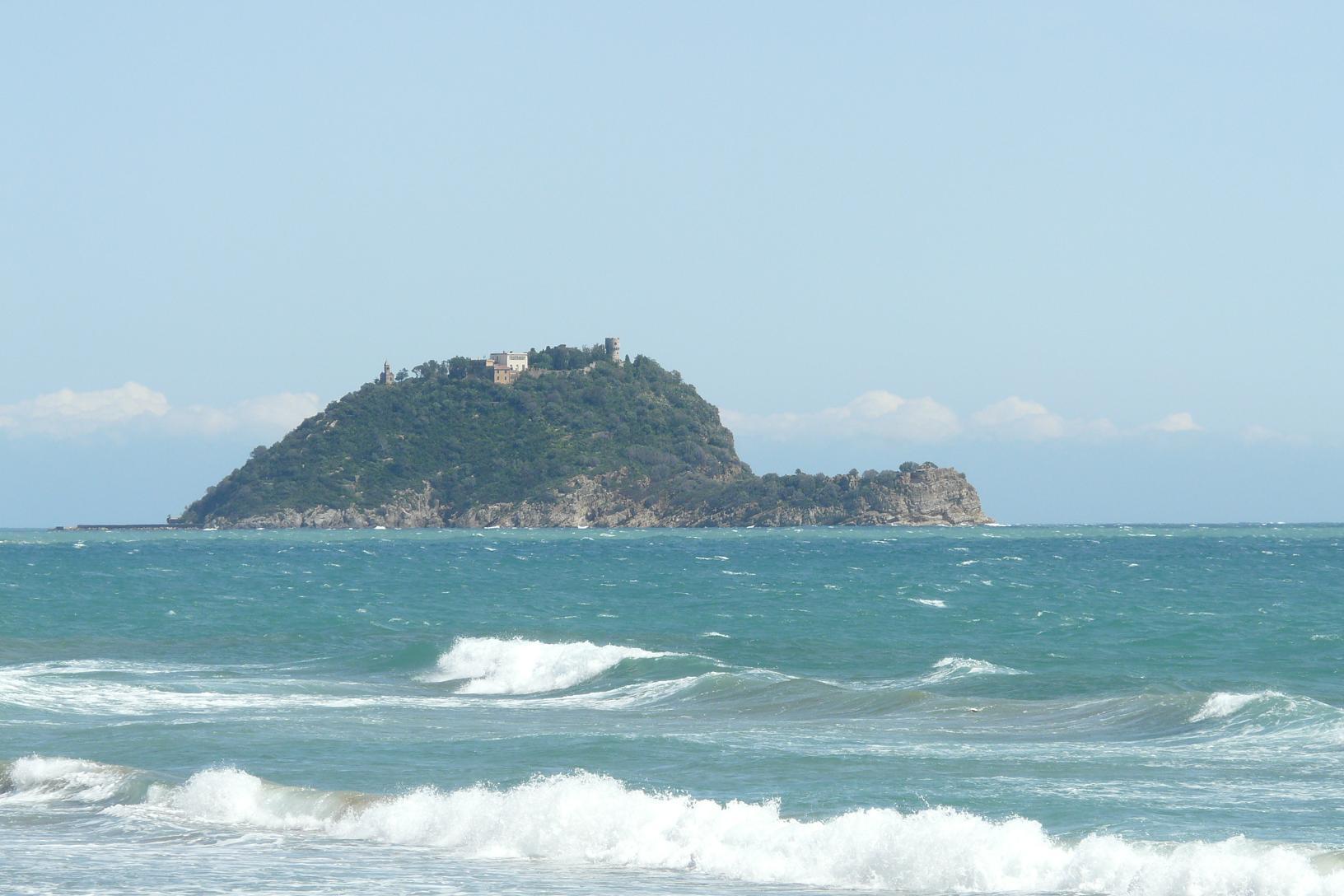 Regional Natural Park of the Island Gallinara