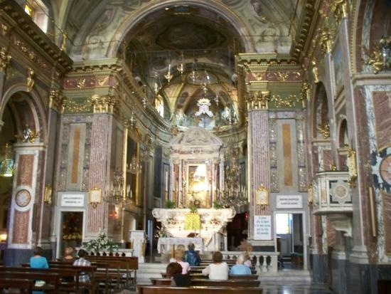 il Santuario di Nostra Signora del Boschetto