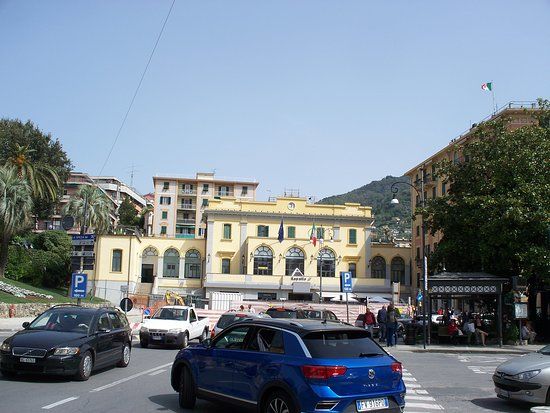 Stazione Ferroviaria di Rapallo