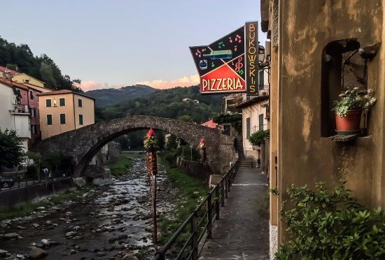 Pizzeria Bukowski's